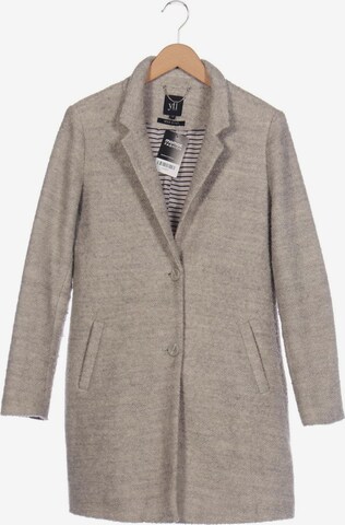 Reserved Jacket & Coat in M in Grey: front