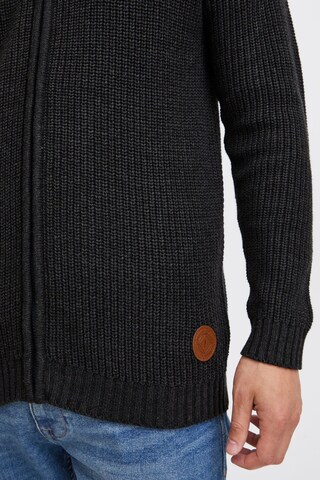 !Solid Knit Cardigan 'Xenos' in Grey