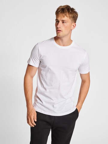 Hummel Shirt 'Red' in White: front