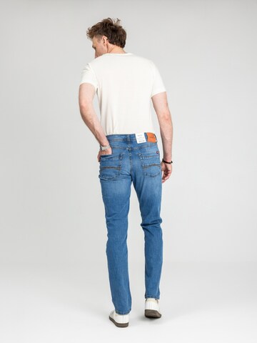 regular Jeans 'Washington 1018017 5000 682' di MUSTANG in blu