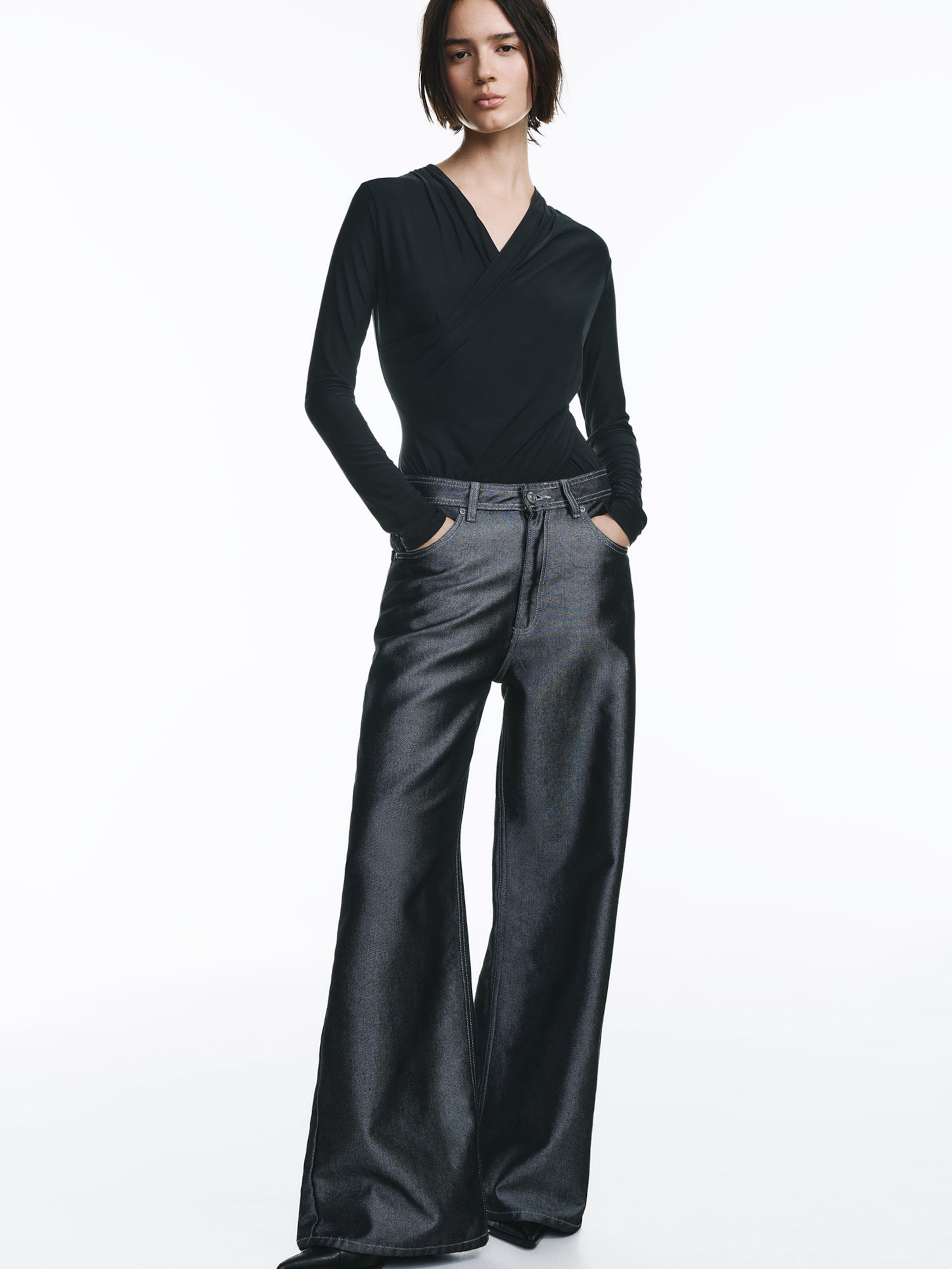 Pull&Bear Bodysuit in Black: front