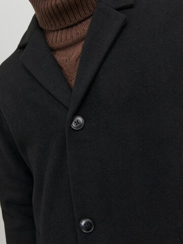 JACK & JONES Between-Seasons Coat 'ZAC' in Black