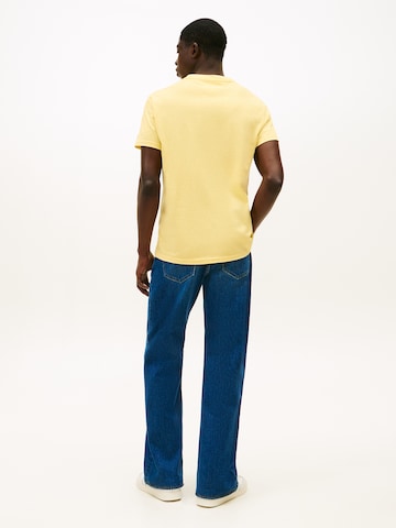 Tommy Jeans Μπλουζάκι σε κίτρινο