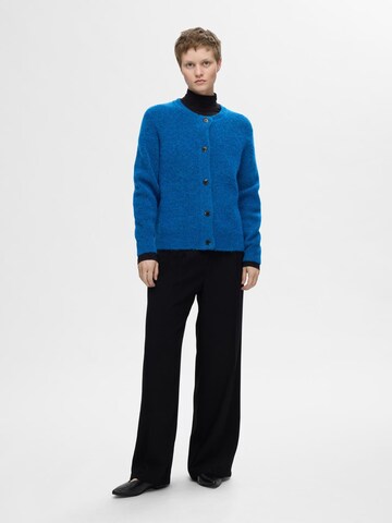 Cardigan 'SLFLULU' SELECTED FEMME en bleu