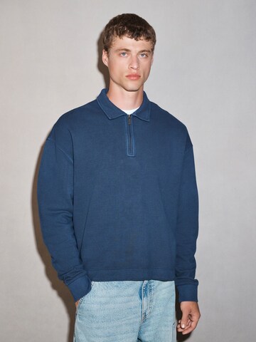 Next Shirt in Blue: front