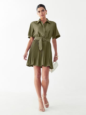 Willa Рокля тип риза 'Mckenzi' в зелено: отпред