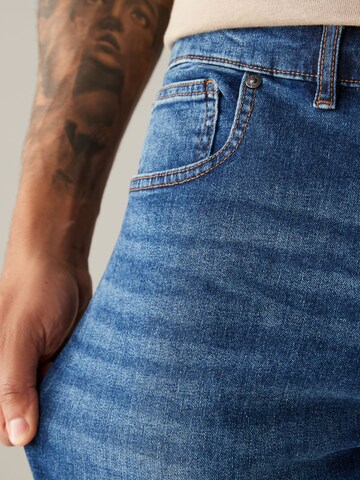Regular Jean Next en bleu