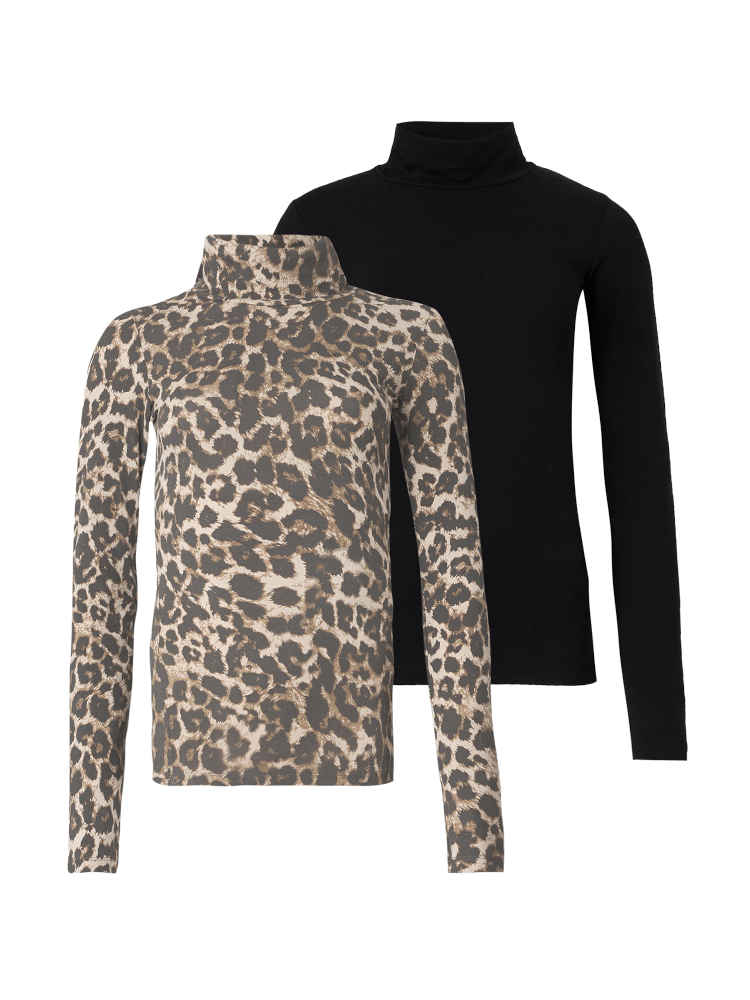 Tricou 'JXGIGI' de la JJXX pe maro: față