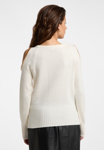 faina Pullover 'Tuxe' in Weiß