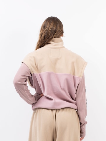 Eivy Sports sweater in Beige