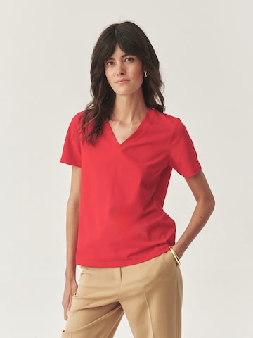 TATUUM - Blusa en rojo: frente