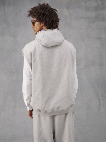 Sweat-shirt 'Finnley' Pacemaker en gris