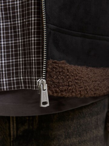 Veste mi-saison JACK & JONES en noir