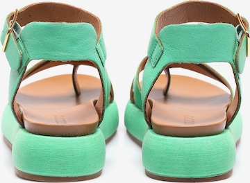 INUOVO Strap Sandals in Green