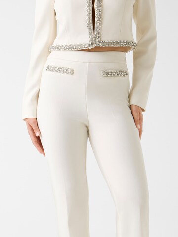 GUESS by Marciano Regular Pleated Pants in Beige