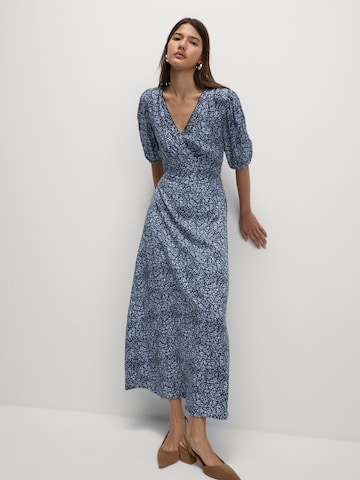 Robe d’été Marks & Spencer en bleu : devant