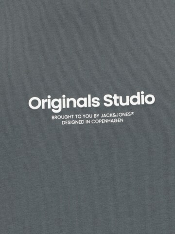 Maglietta 'JORVesterbro' di Jack & Jones Plus in grigio