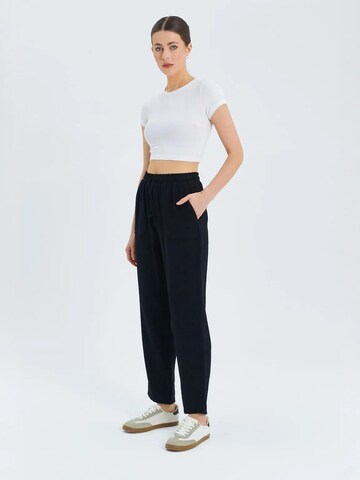 MixRay Regular Pants in Black