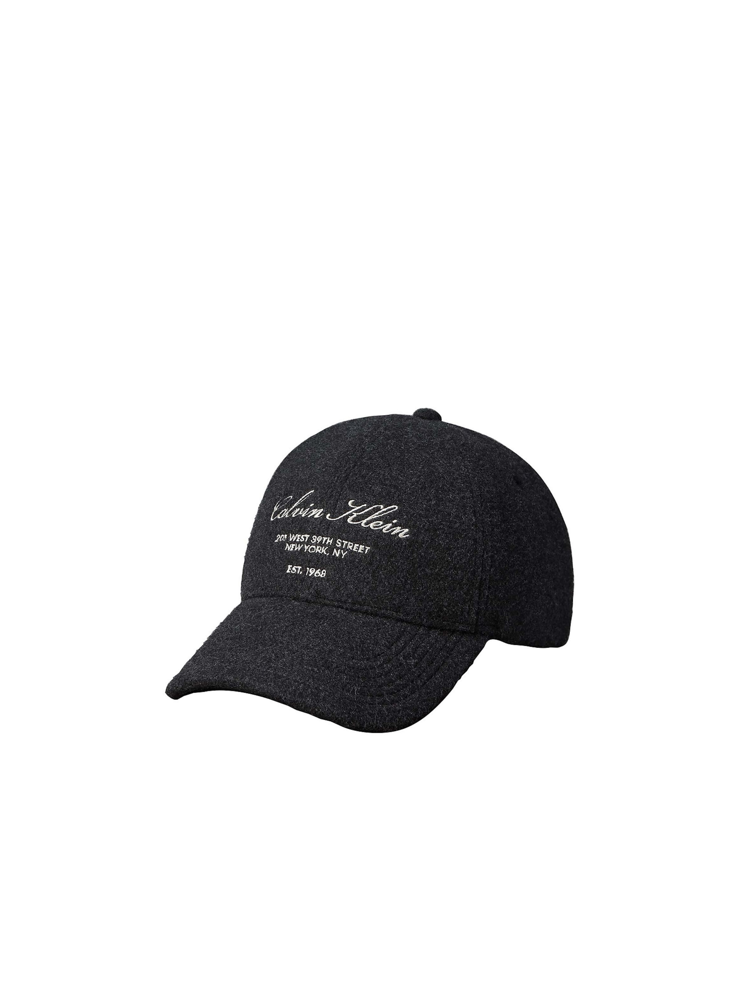 Regular Casquette Calvin Klein en noir : devant