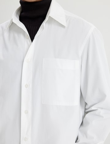 Koton Regular fit Button Up Shirt 'İtalienischer' in White