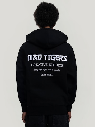 MAD TIGERS Sweatshirt 'Creative Studios' in Zwart