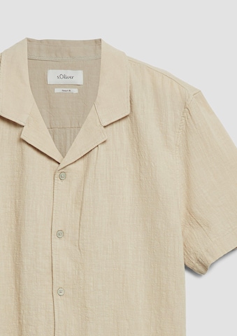 Coupe regular Chemise s.Oliver en beige