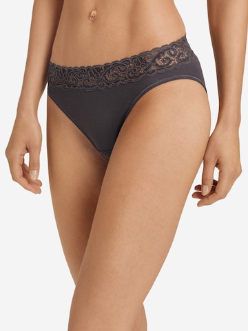 Hanro Mini Slip ' Moments ' in Schwarz: Vorderseite
