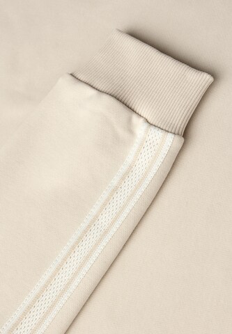 STREET ONE Sweatshirt in Beige