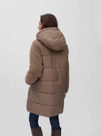 VERO MODA Vinterfrakke i brun