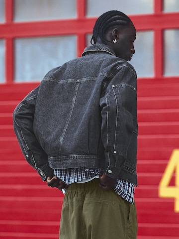 Bershka Between-season jacket in Black