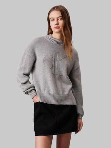 Calvin Klein Jeans Trui in Grijs: voorkant