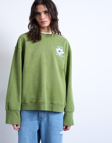 TOPSHOP Μπλούζα φούτερ 'DUMA' σε πράσινο: μπροστά