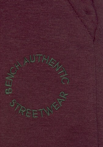 BENCH Свободный крой Штаны в Красный