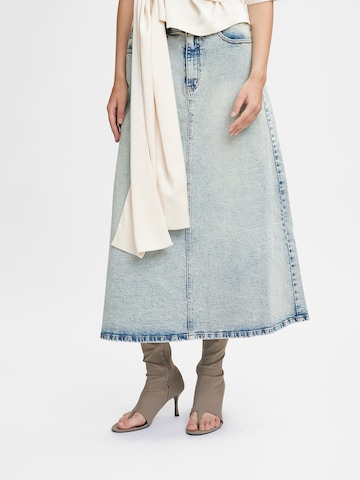 Gestuz Skirt 'Manula' in Blue: front