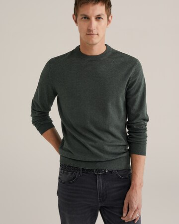 WE Fashion Sweater in Green: front