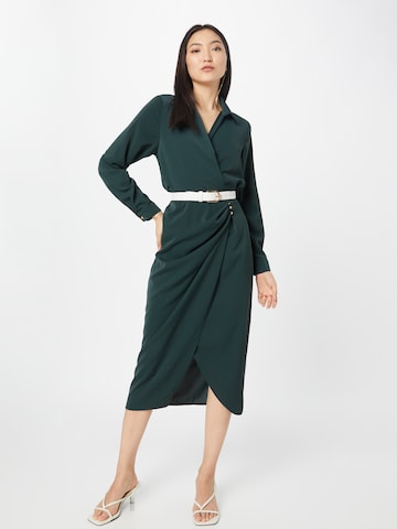 Robe AX Paris en vert