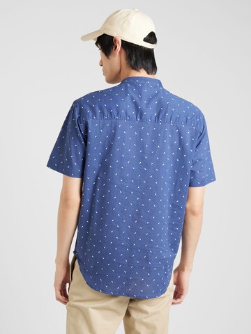 Coupe regular Chemise 'Stanley' ABOUT YOU en bleu