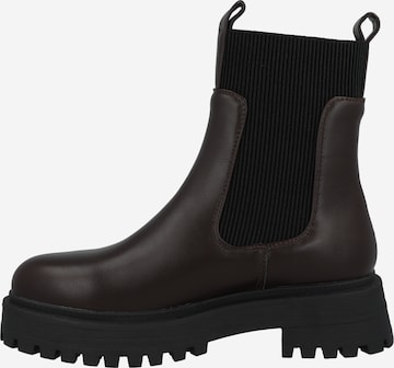 ABOUT YOU Poolsaabas 'Miley Boots', värv pruun