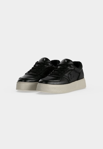 ARMANI EXCHANGE Trainers in Black
