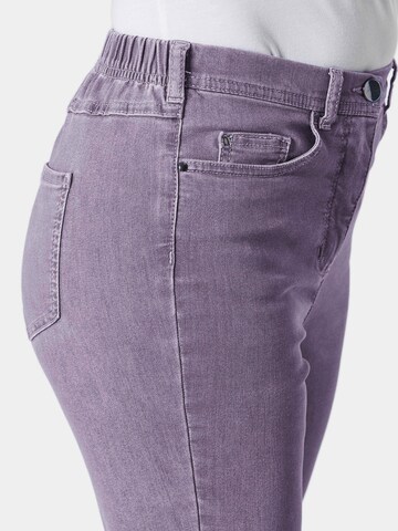 Coupe slim Jean 'Louisa' Goldner en violet