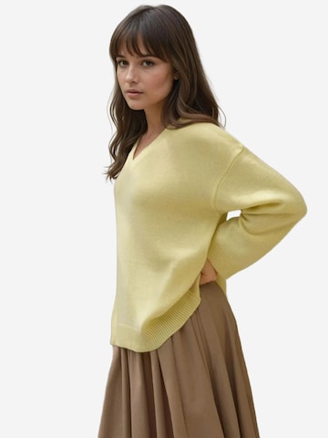 Hiccup Oversized trui in Geel: voorkant