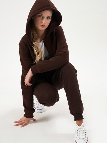 LOUIS LECLER Sweatvest 'Selara' in Bruin