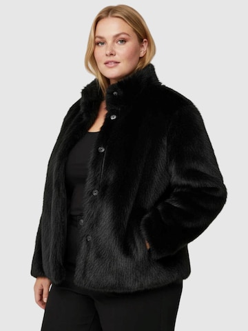 Vero Moda Curve Kurtka zimowa w kolorze czarny