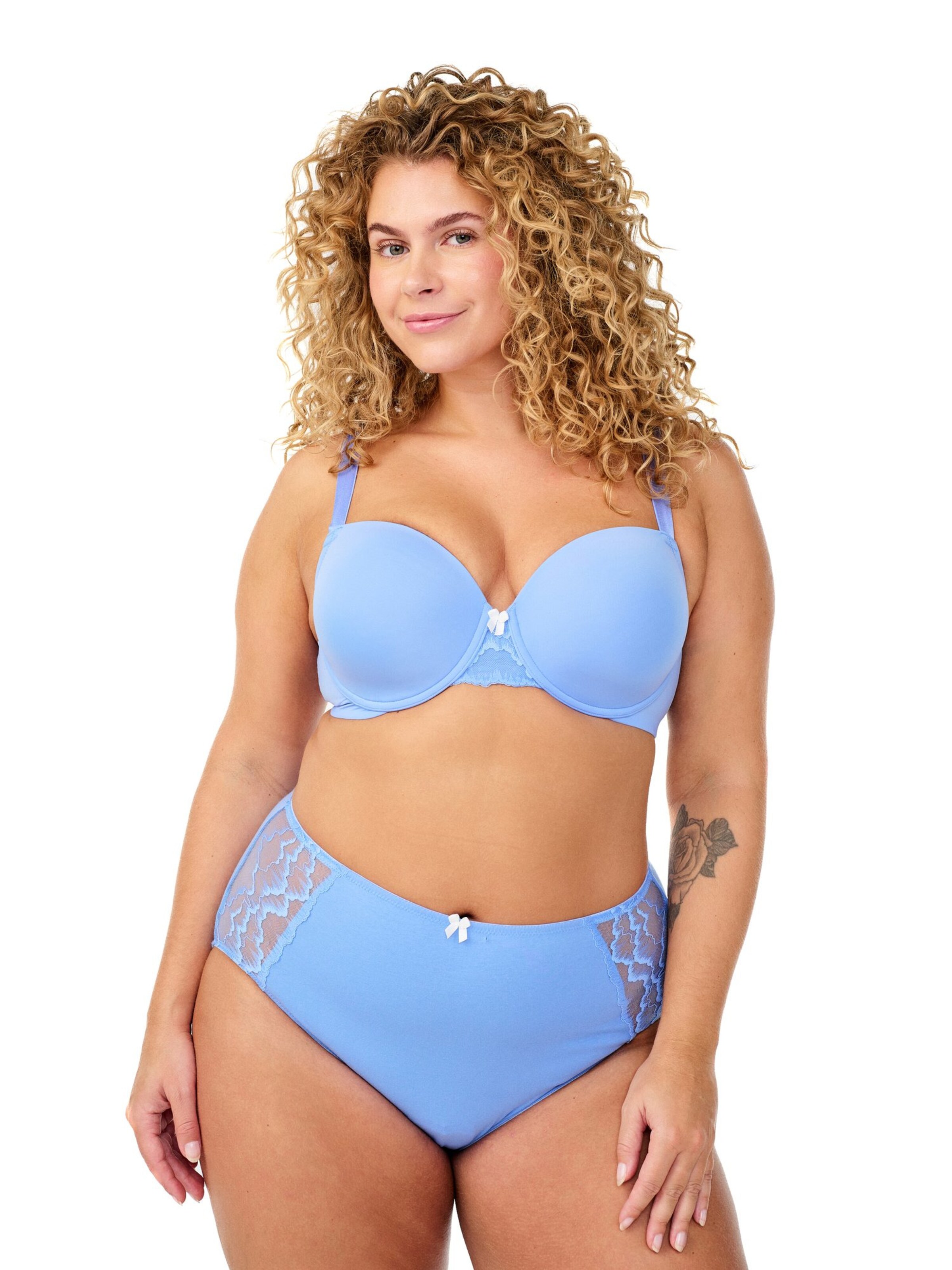 Slip 'Lova' de la Devoted by Zizzi pe albastru