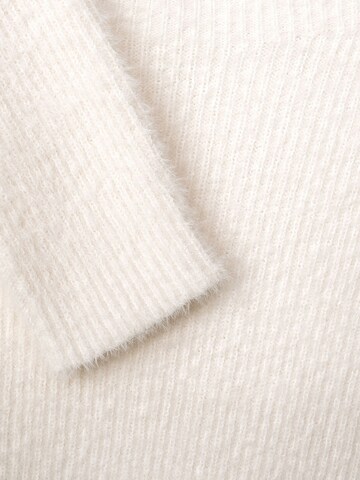 STREET ONE Sweater in White