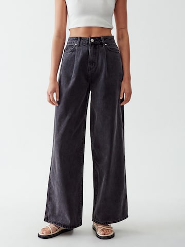 Calli Wide leg Jeans i svart: framsida