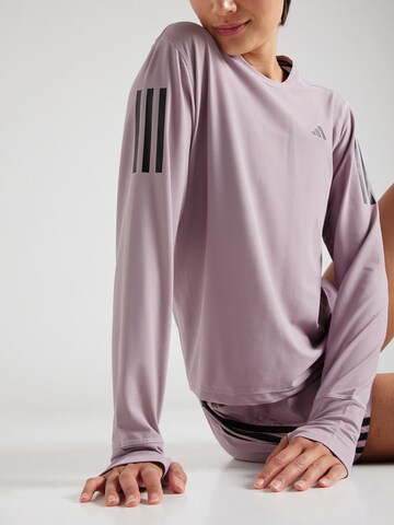 ADIDAS PERFORMANCE - Camisa funcionais 'Own The Run' em roxo