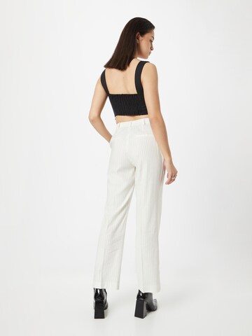 GUESS Regular Pleated Pants 'Zoe' in White