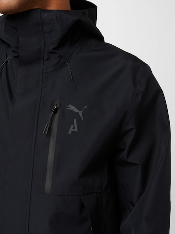 PUMA Sportjacke 'Seasons' in Schwarz