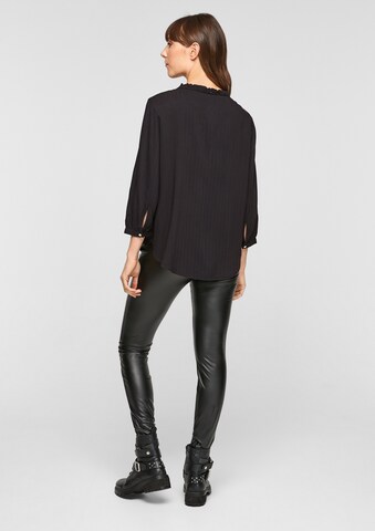 QS - Blusa en negro